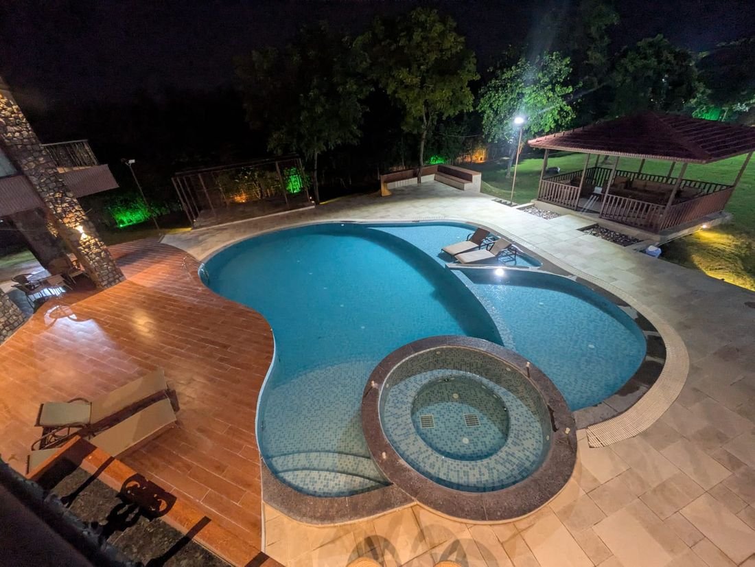 The lagoon pool and villa at Palmwood Hills — 10